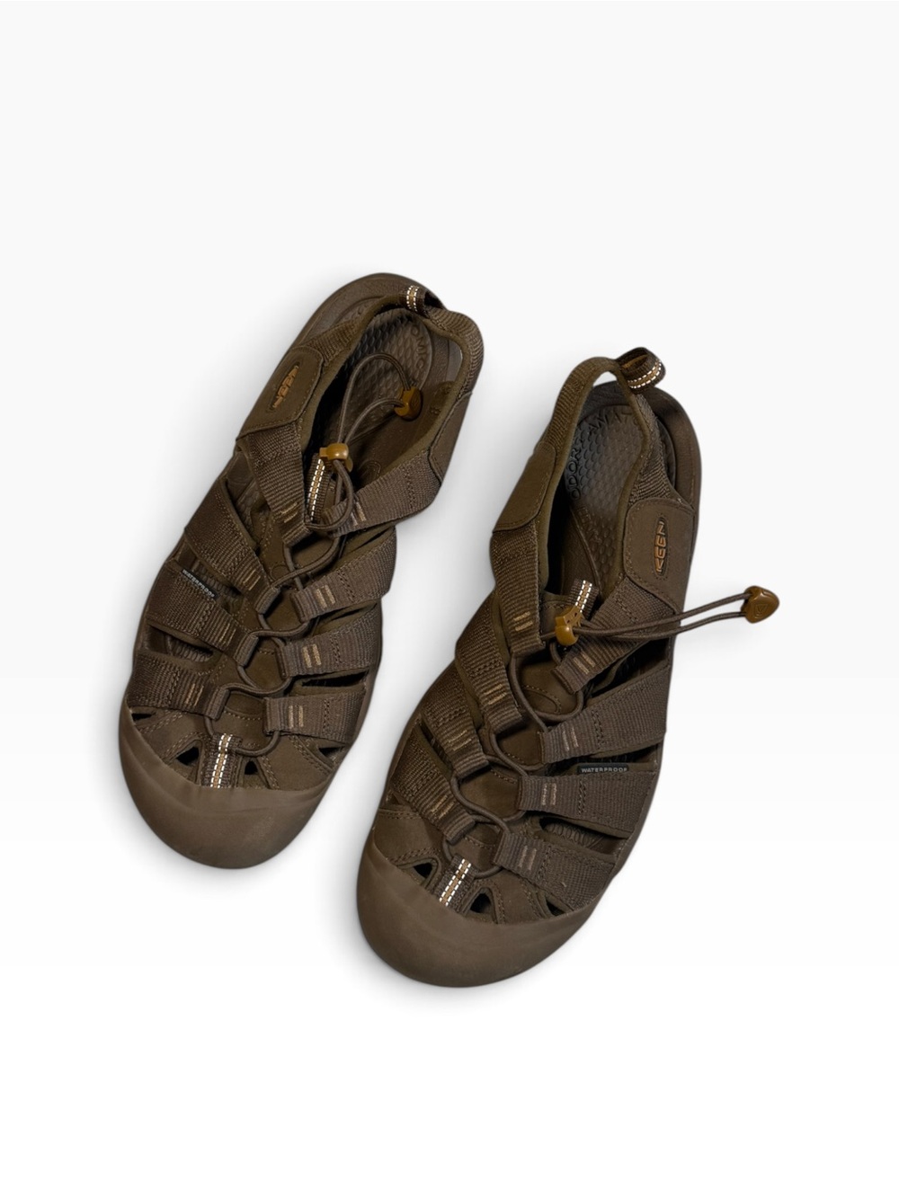 KEEN Men's Newport H2 Sandals in Monochrome/Dark Earth LIKE NEW